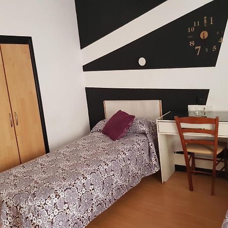 Hostal Lima バリャドリド エクステリア 写真