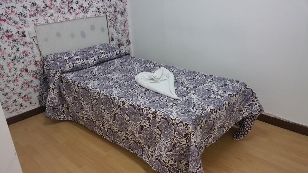 Hostal Lima バリャドリド エクステリア 写真