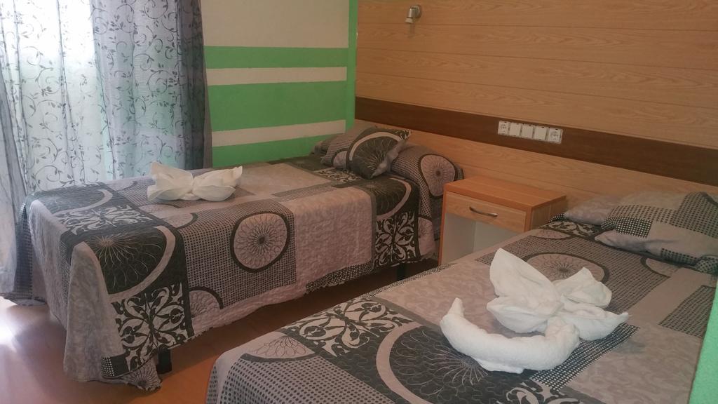 Hostal Lima バリャドリド エクステリア 写真