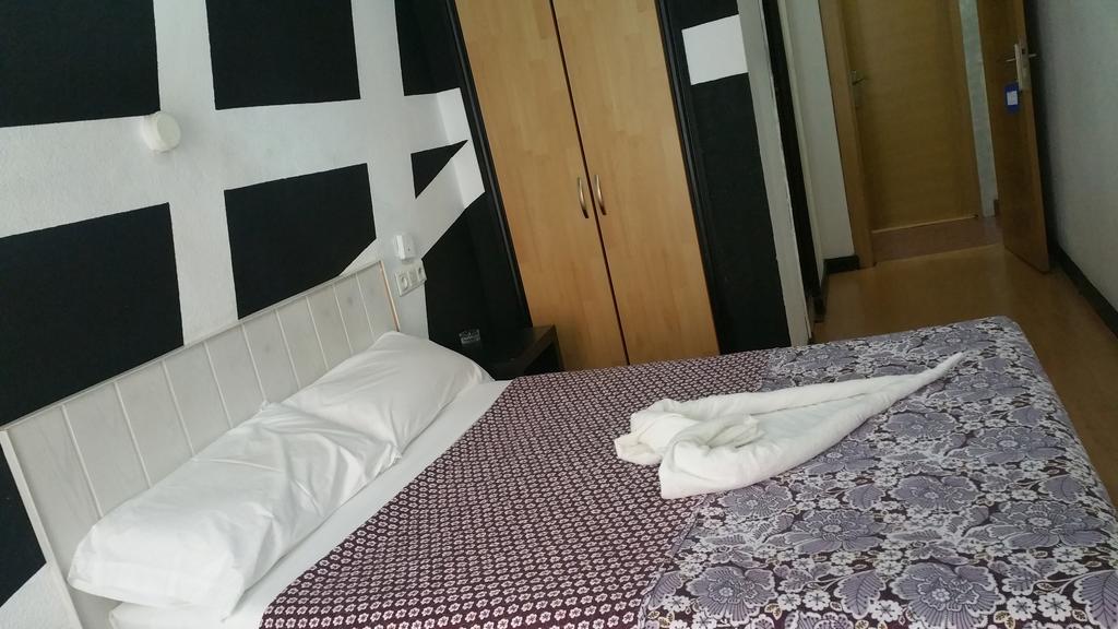 Hostal Lima バリャドリド エクステリア 写真