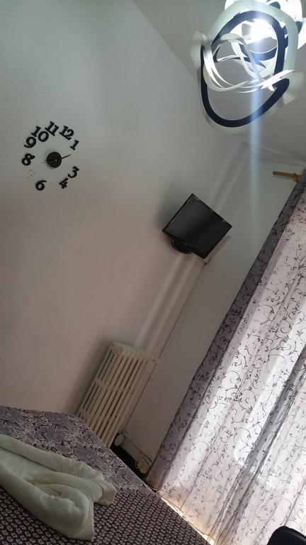 Hostal Lima バリャドリド エクステリア 写真