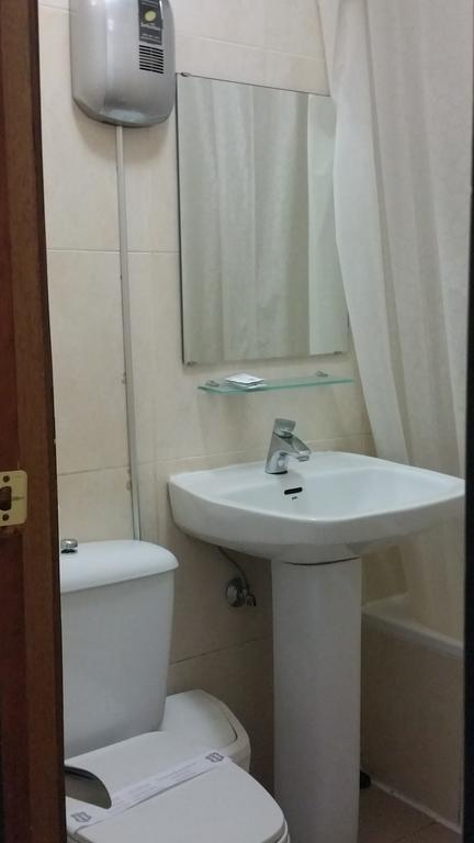 Hostal Lima バリャドリド エクステリア 写真