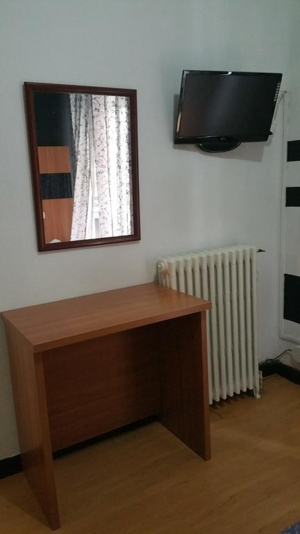 Hostal Lima バリャドリド エクステリア 写真